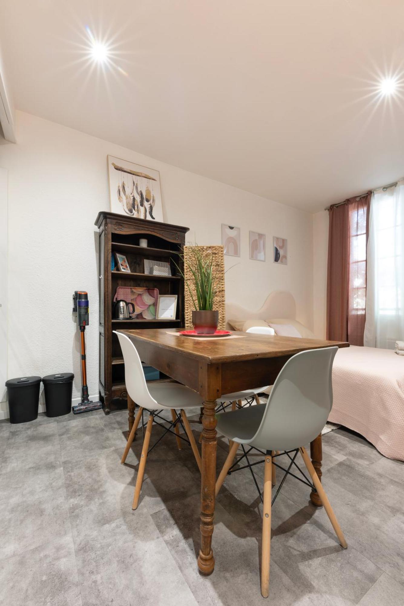 La Casita - Studio Confort Avec Parking Prive - Lit Douillet - Centre Uzes, Pont Du Gard Kültér fotó