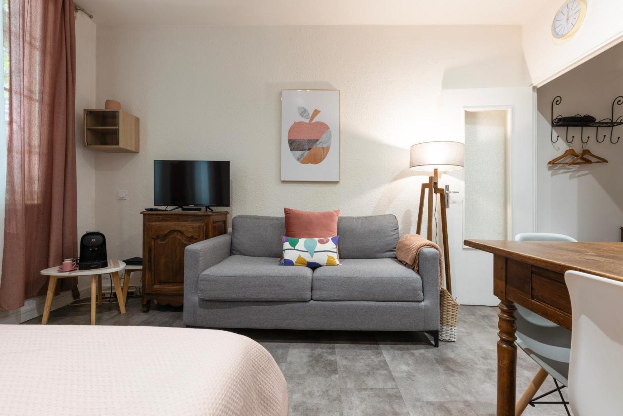La Casita - Studio Confort Avec Parking Prive - Lit Douillet - Centre Uzes, Pont Du Gard Kültér fotó