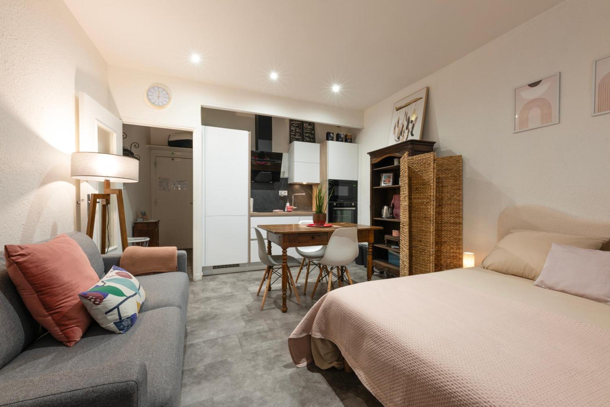 La Casita - Studio Confort Avec Parking Prive - Lit Douillet - Centre Uzes, Pont Du Gard Kültér fotó